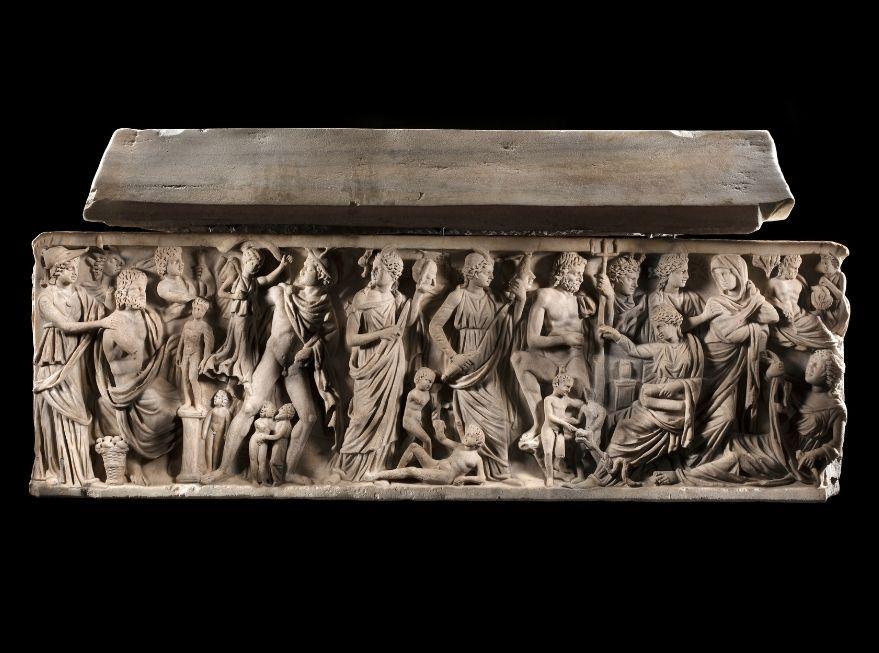 Sarcophage de Prométhée © Photo © Rémi Bénali