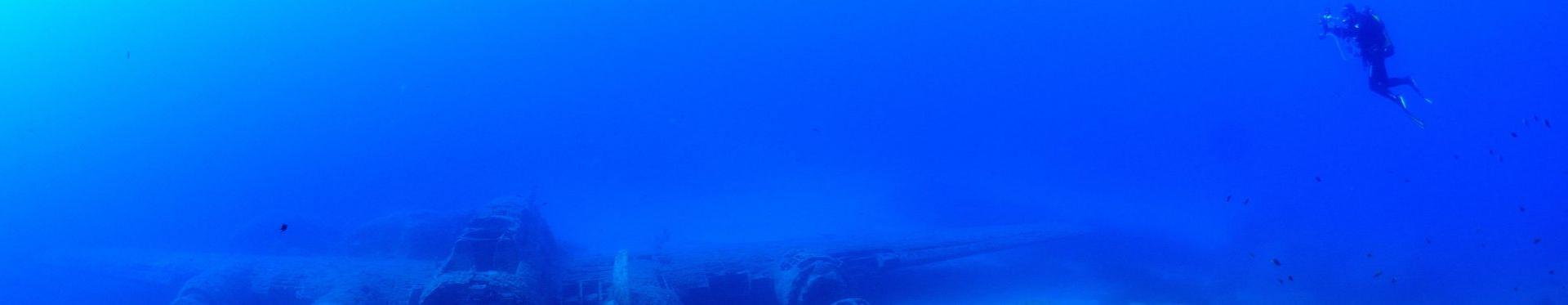Épave d’avion B17, Calvi (Corse) © Alain Touzet Corse images sous-marines