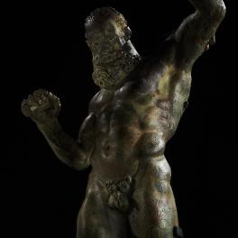 Statuette d'Hercule, bronze - MDAA © Rémi Bénali