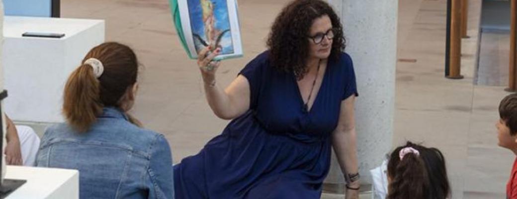 Dimanche en famille dans le musée avec Christine Berthon
